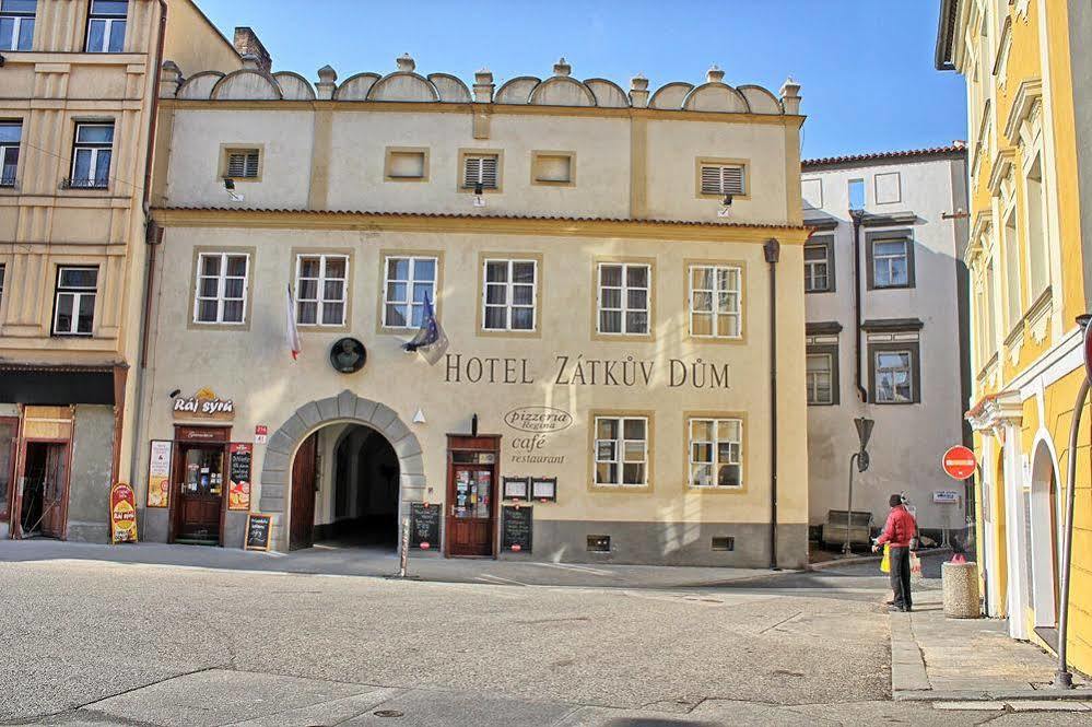 Hotel Zatkuv Dum Ceske Budejovice Kültér fotó